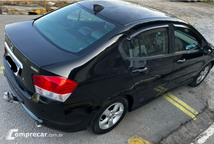 CITY 1.5 LX Sedan 16V