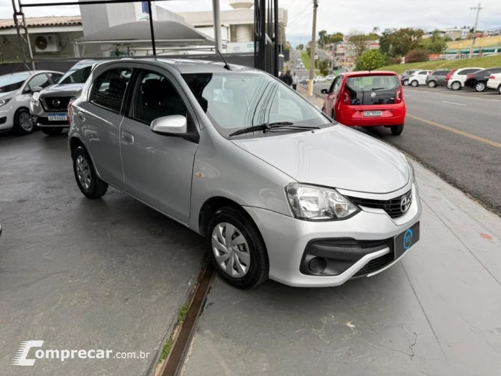 ETIOS XS 1.5 Flex 16V 5p Aut.