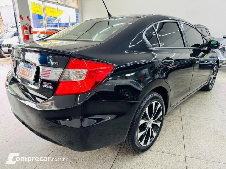 CIVIC LXR 2.0 16V FLEX AUT.