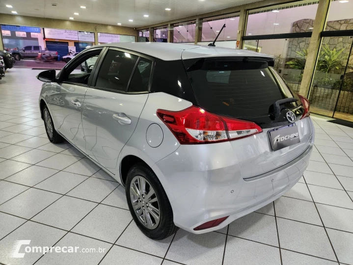 Yaris Hatch 1.5 16V 4P FLEX XL PLUS CONNECT MULTIDRIVE AUTOM