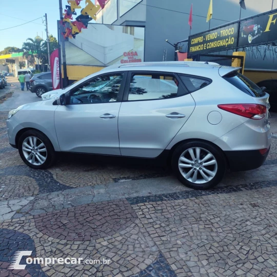 ix35 2.0 16V 170cv 2WD/4WD Mec.