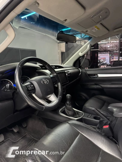 Hilux CD SR 4x2 2.7