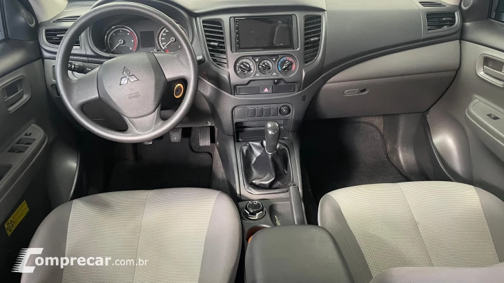 L200 TRITON 2.4 16V Turbo Sport GL CD 4X4