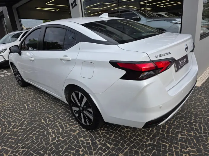 VERSA 1.6 16V Exclusive