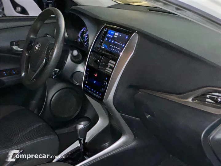YARIS 1.5 16V FLEX SEDAN XL PLUS TECH MULTIDRIVE