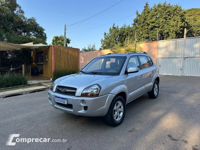 TUCSON - 2.0 MPFI GLS 16V 143CV 2WD 4P AUTOMÁTICO