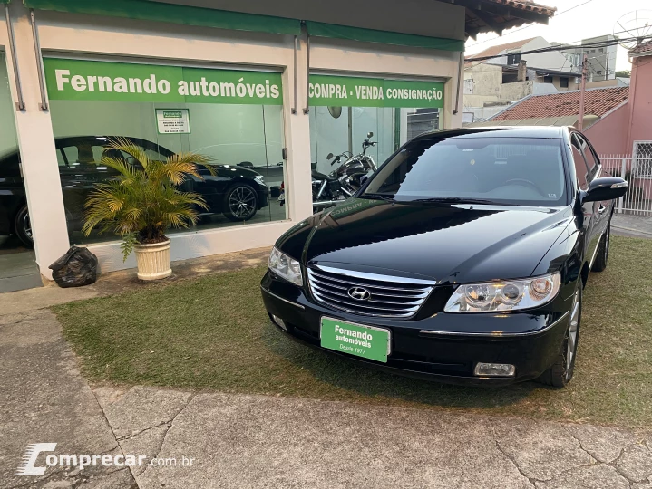 AZERA 3.3 MPFI GLS Sedan V6 24V