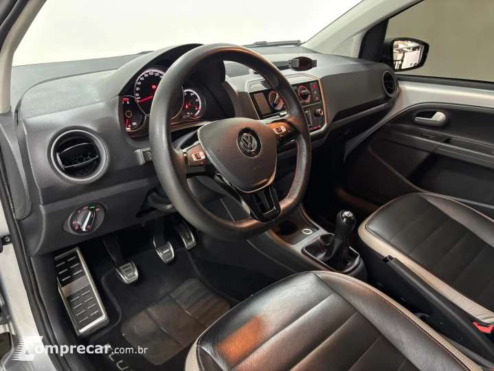 UP 1.0 170 TSI TOTAL FLEX CONNECT 4P MANUAL
