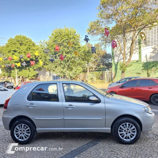 Palio HLX 1.8 mpi Flex 8V 4p
