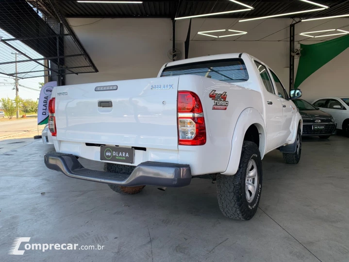HILUX 3.0 4X4 8V