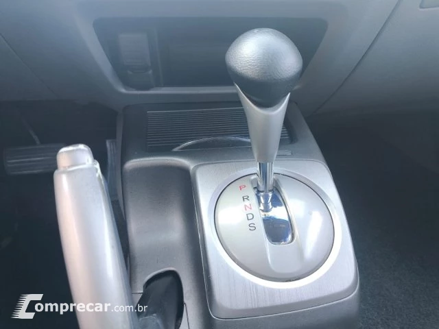 CIVIC - 1.8 EXS 16V 4P AUTOMÁTICO