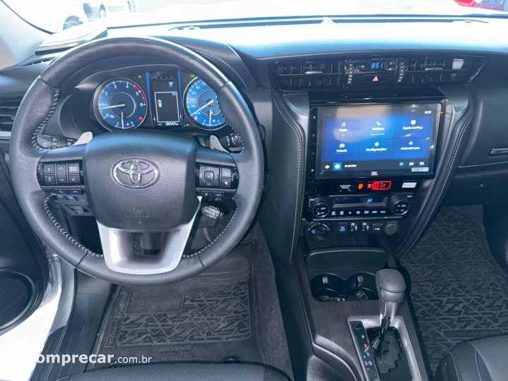 HILUX SW4 2.8 D-4d Turbo SRX Platinum 7L 4X4