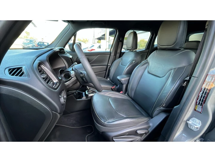 RENEGADE 1.3 T270 TURBO FLEX S 4X4 AT9