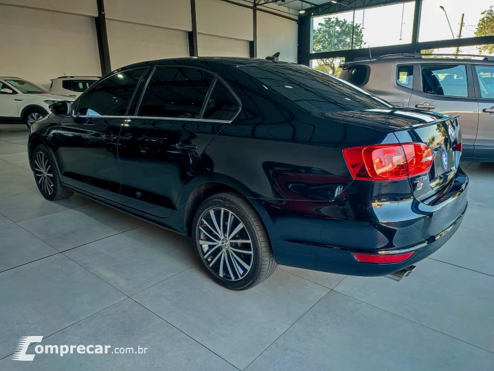 JETTA 2.0 TSI Highline