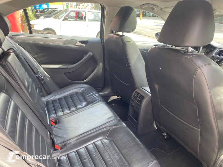 JETTA 2.0 TSI Highline 211cv