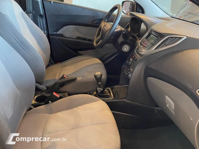 HB20S - 1.0 COMFORT PLUS 12V 4P MANUAL