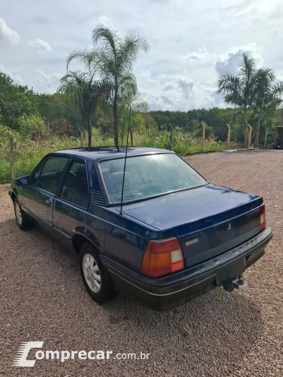 MONZA 1.8 EFI GL 8V