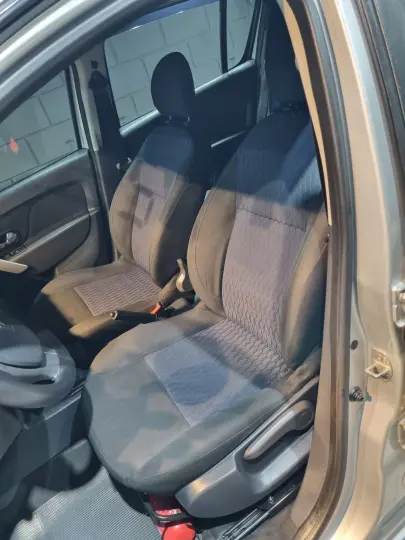 SANDERO 1.6 Expression 8V