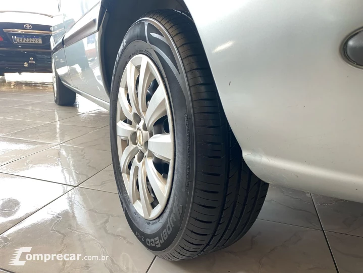 ZAFIRA 2.0 MPFI Expression 8V