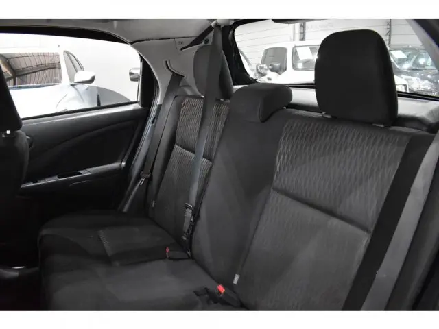 ETIOS HATCH - 1.3 X 16V 4P MANUAL