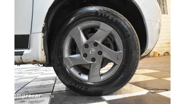 DUSTER - 2.0 DYNAMIQUE 4X2 16V 4P AUTOMÁTICO