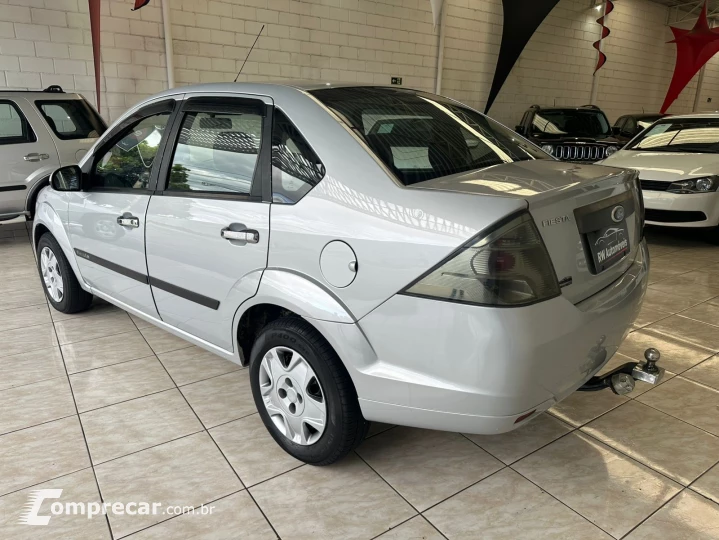 FIESTA 1.6 Rocam Sedan 8V