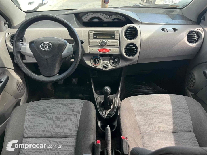 ETIOS 1.3 XS 16V FLEX 4P MANUAL