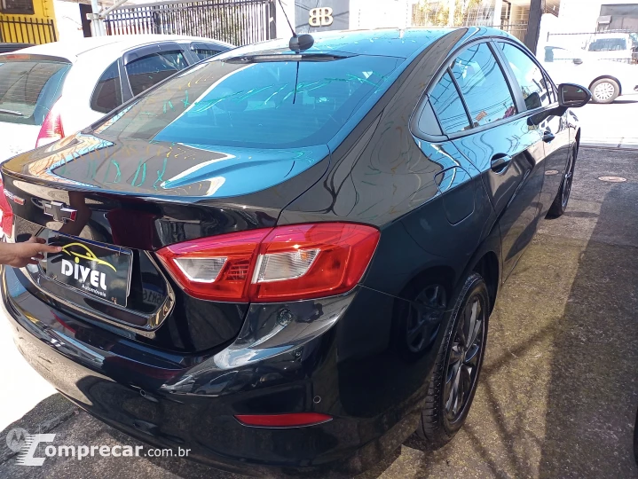 CRUZE 1.4 LT