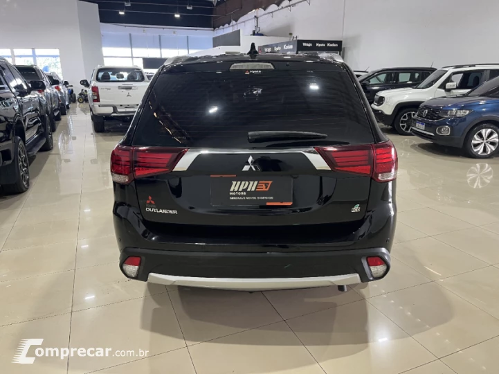 OUTLANDER 2.0 Comfort 16V