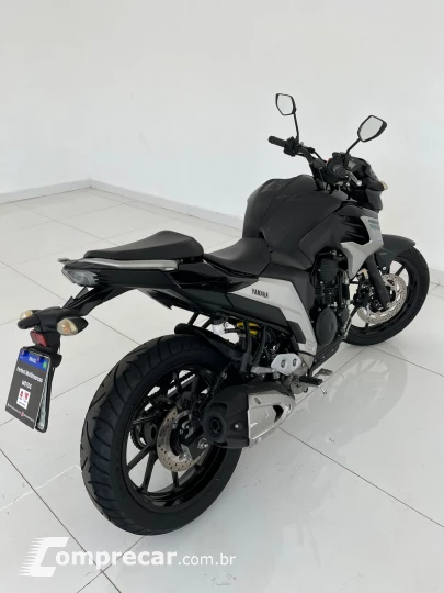 FAZER 250