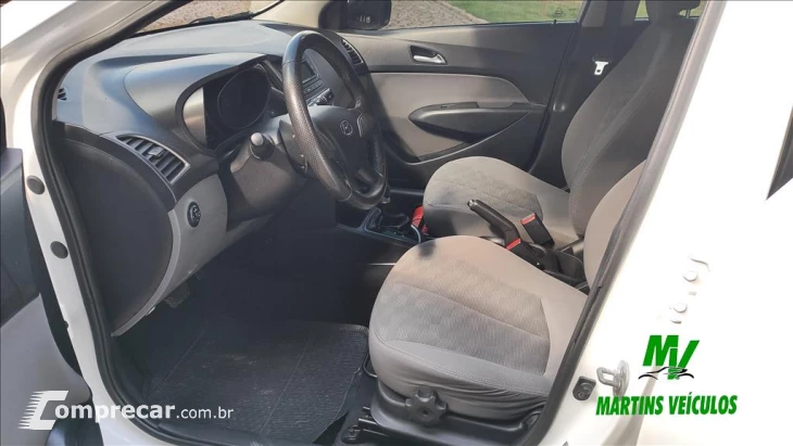 HB20S 1.6 COMFORT PLUS 16V FLEX 4P AUTOMÁTICO