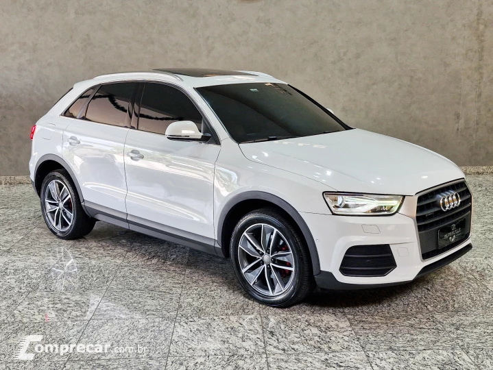 Q3 2.0 TFSI Ambiente Quattro