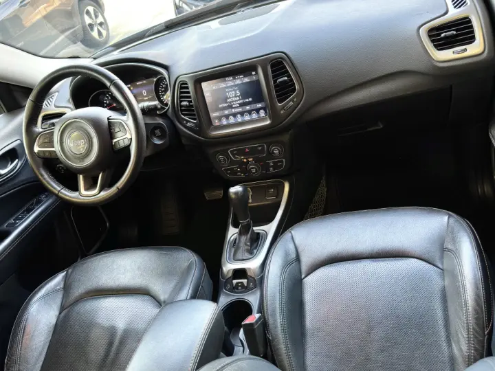 COMPASS 2.0 16V FLEX LONGITUDE AUTOMÁTICO