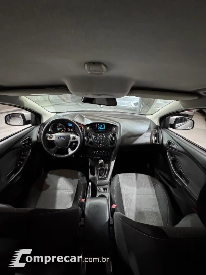 FOCUS 1.6 SE Plus 16V