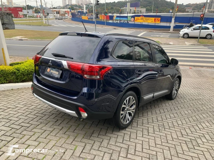 OUTLANDER 2.0 16V 160cv Aut.