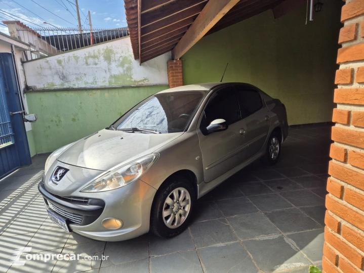 207 1.4 XR Passion Sport 8V