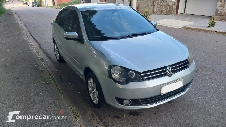 POLO SEDAN 1.6 MI Comfortline 8V