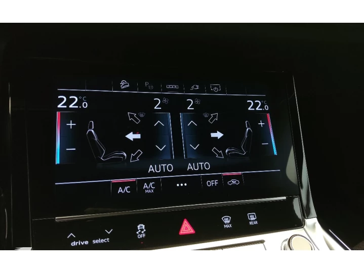 E-TRON ELÉTRICO SPORTBACK PERFORMANCE BLACK
