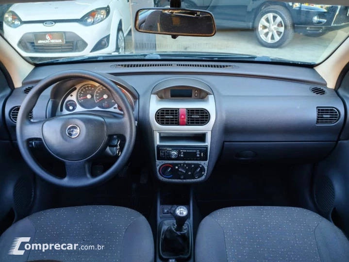 Corsa Sed. Premium 1.4 8V ECONOFLEX 4p