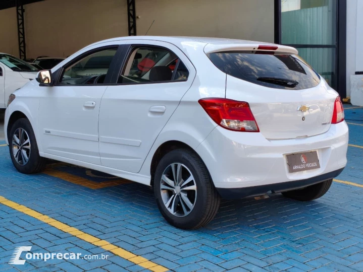 ONIX HATCH LT 1.0 8V FlexPower 5p Mec.