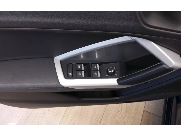 Q3 2.0 40 TFSI GASOLINA SPORTBACK PERFORMANCE QUATTRO TIPTRO