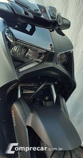 YAMAHA XMAX 250 CONNECTED ABS
