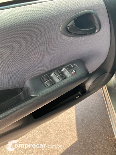 FIT 1.4 LX 16V