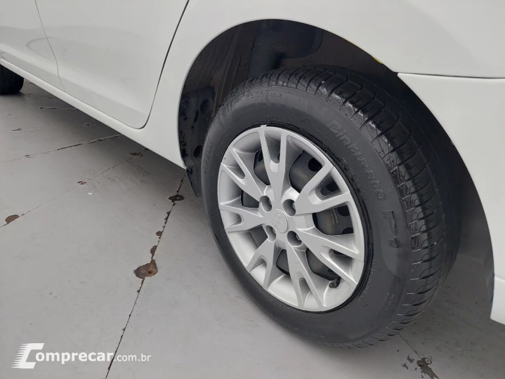 LOGAN 1.6 16V SCE FLEX ZEN MANUAL