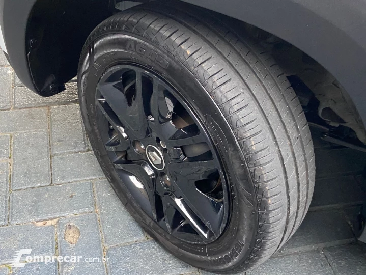 KWID 1.0 12V SCE Outsider