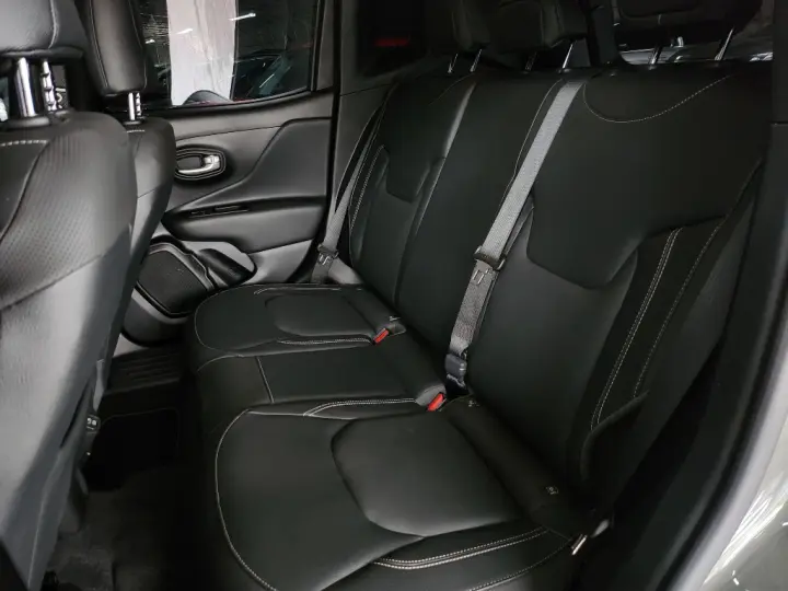 RENEGADE 1.3  T270 TURBO FLEX LONGITUDE AT6