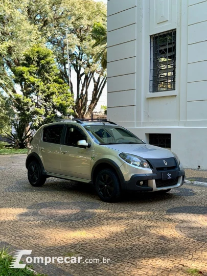 SANDERO 1.6 16V SCE Stepway
