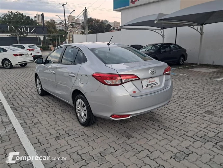 YARIS 1.5 16V FLEX SEDAN XL LIVE MULTIDRIVE