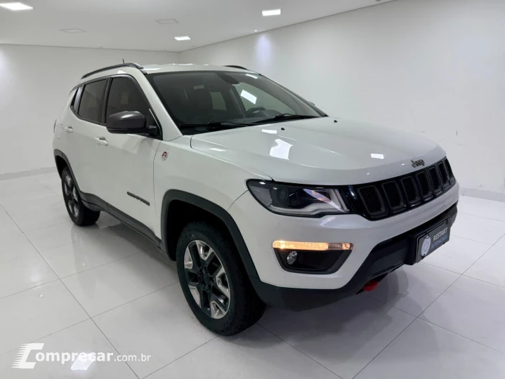 COMPASS 2.0 16V Trailhawk 4X4