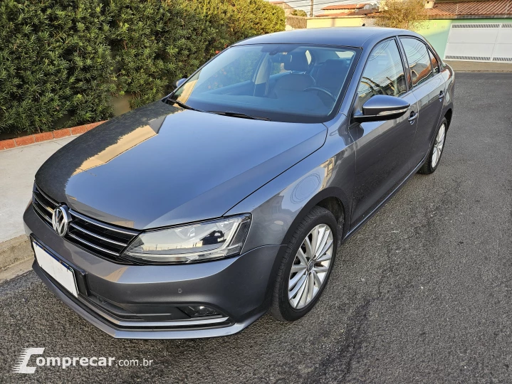 JETTA 1.4 16V TSI Comfortline